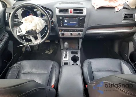 2017 Subaru Outback 2.5I Limited z USA, uszkodzony, nr VIN 4S4BSANC3H3384986